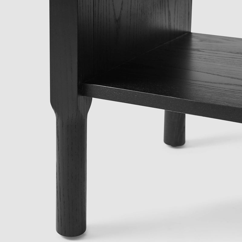 black-finished-ash