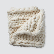 NY - Nublado Throw - Ivory