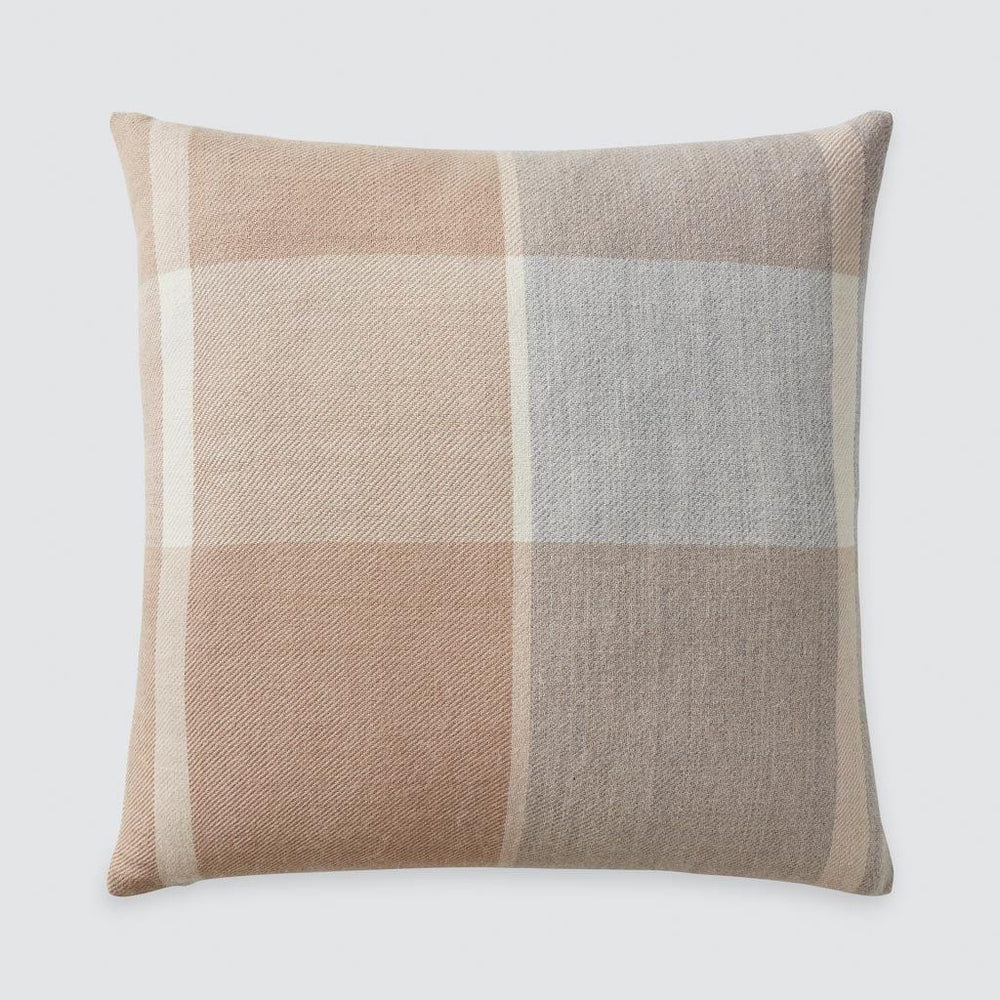 Helado Alpaca Pillow