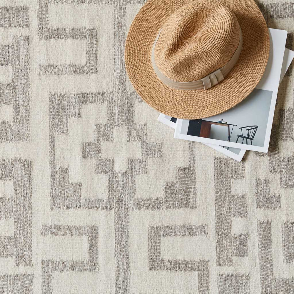 La Casica Handwoven Accent Rug