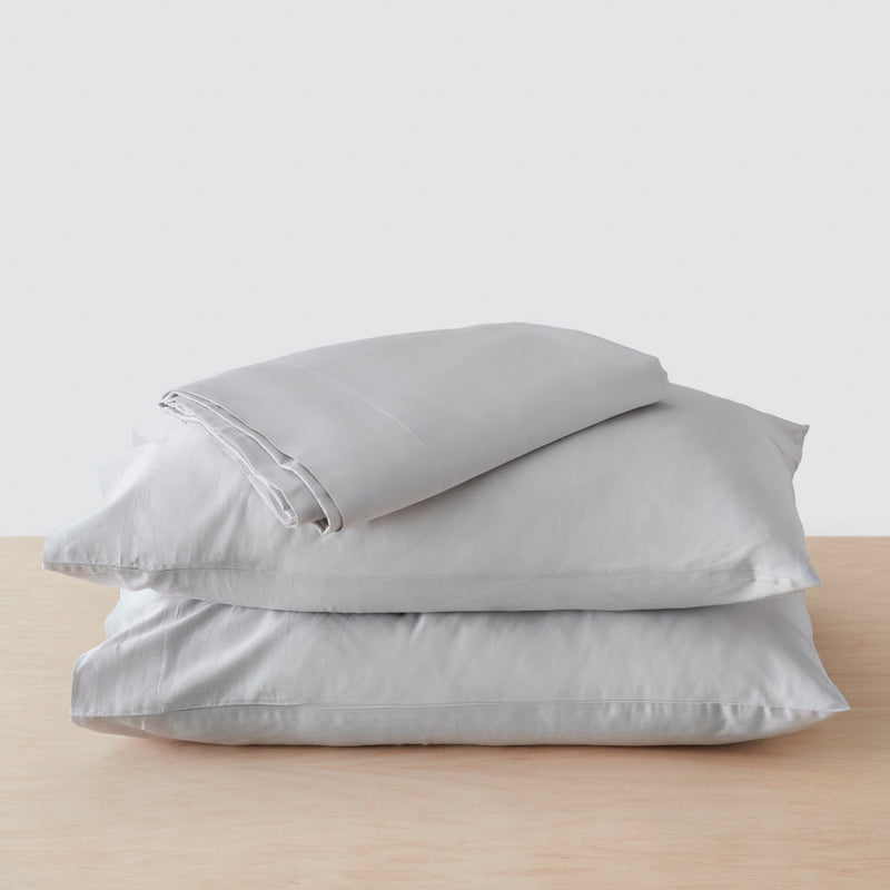 solid-light-grey