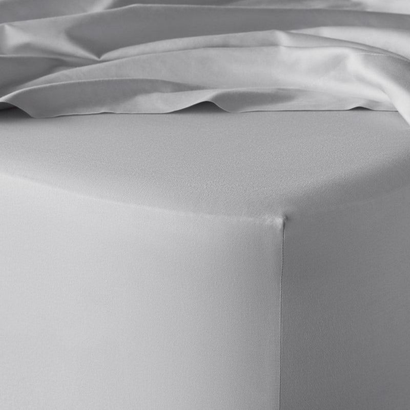 solid-light-grey