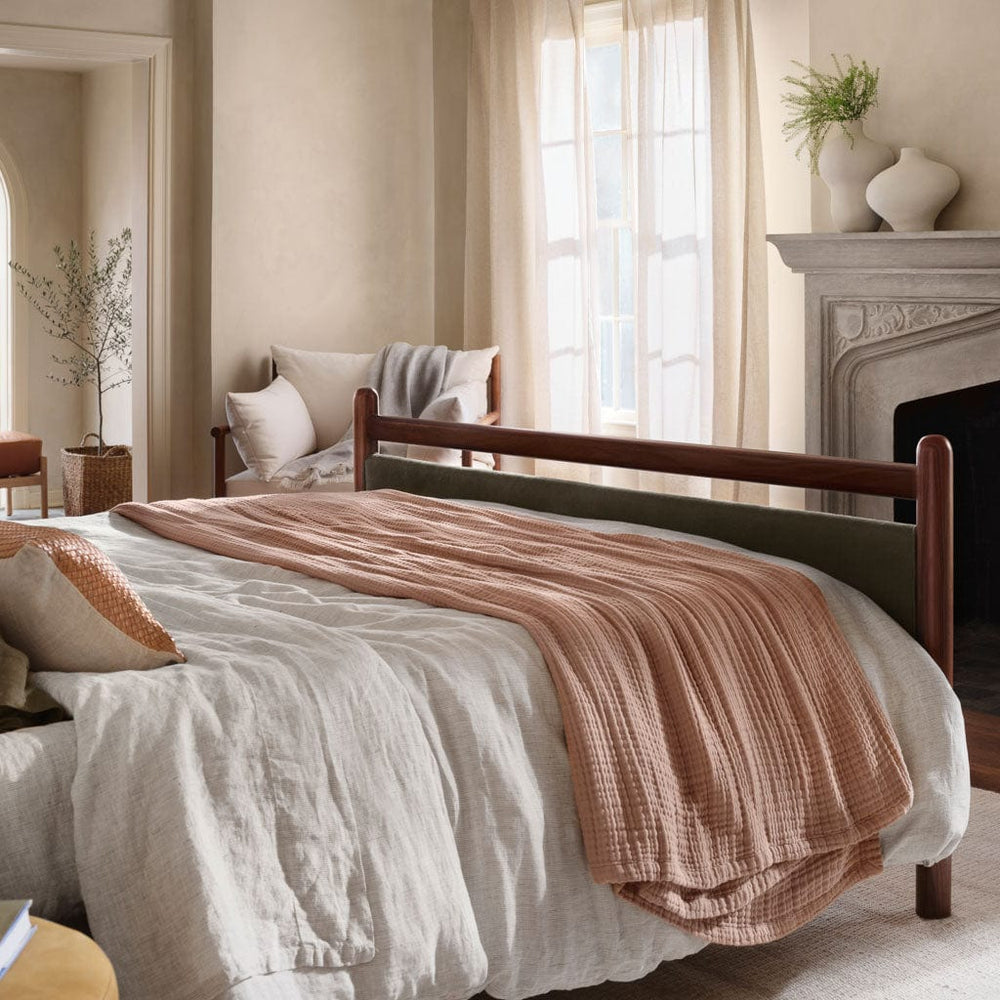 Ridge Bed