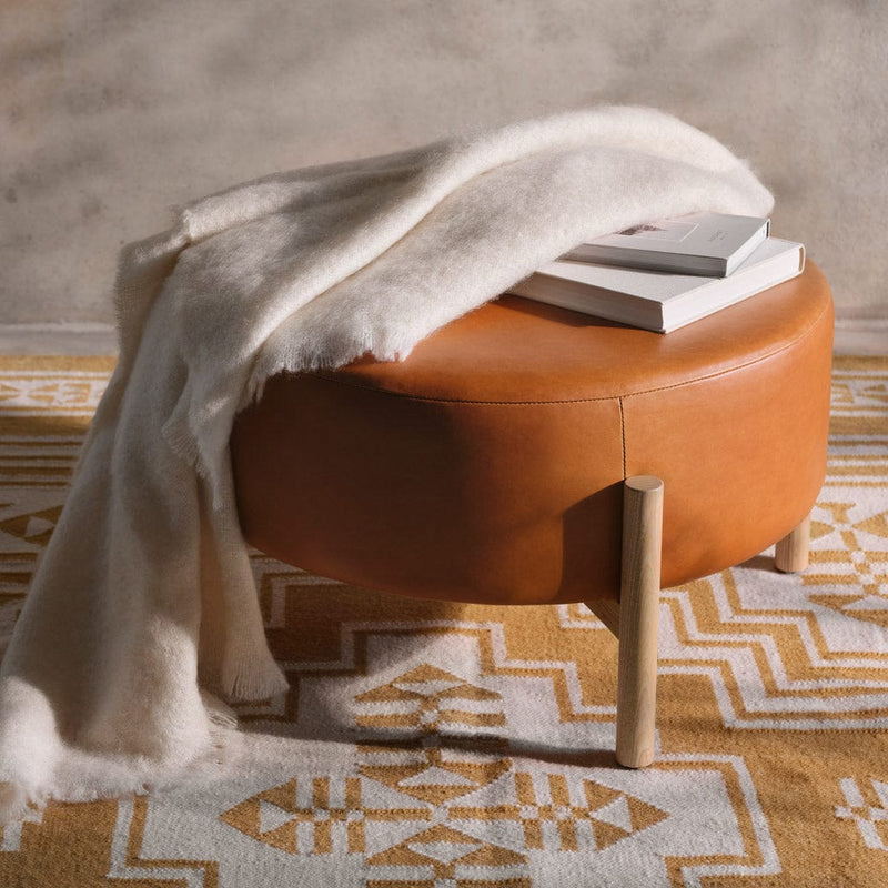 ash-frame-with-leather-cushion