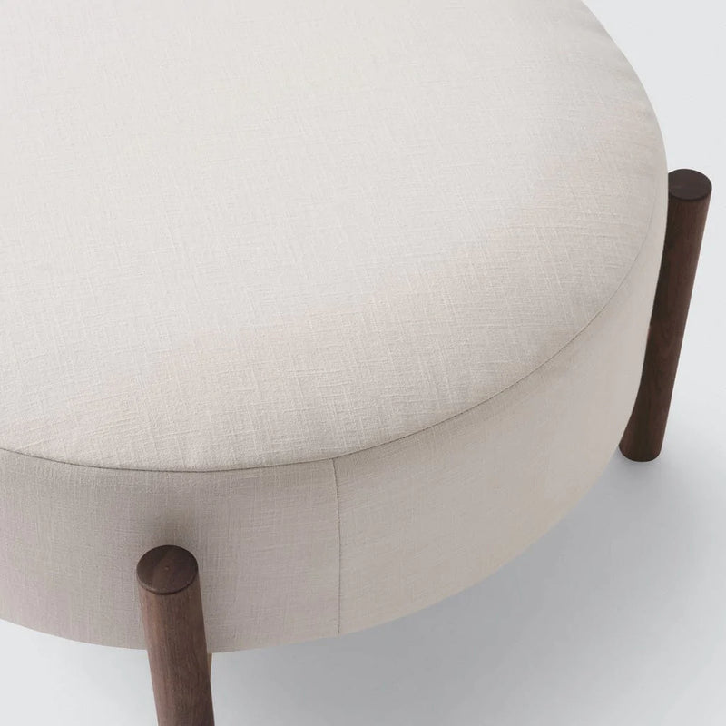 walnut-frame-with-linen-cushion