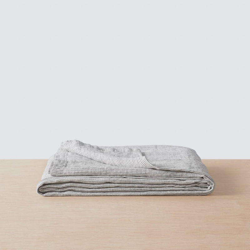 graphite-thin-stripe