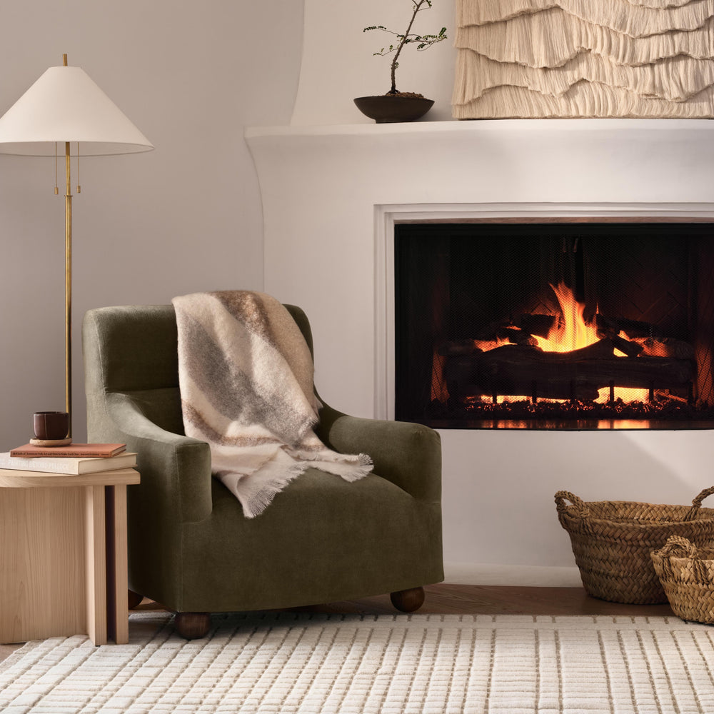 Vale Armchair